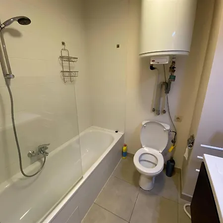 Charming Near Beach, Cleaning Included