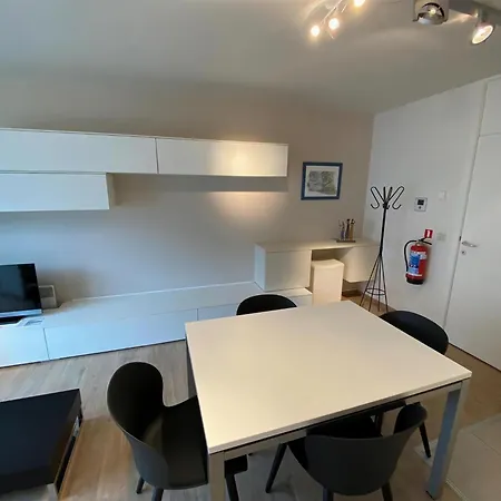 Charming Near Beach, Cleaning Included *